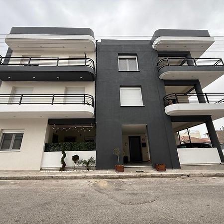 Апартаменты Modern Family Retreat Волос Экстерьер фото