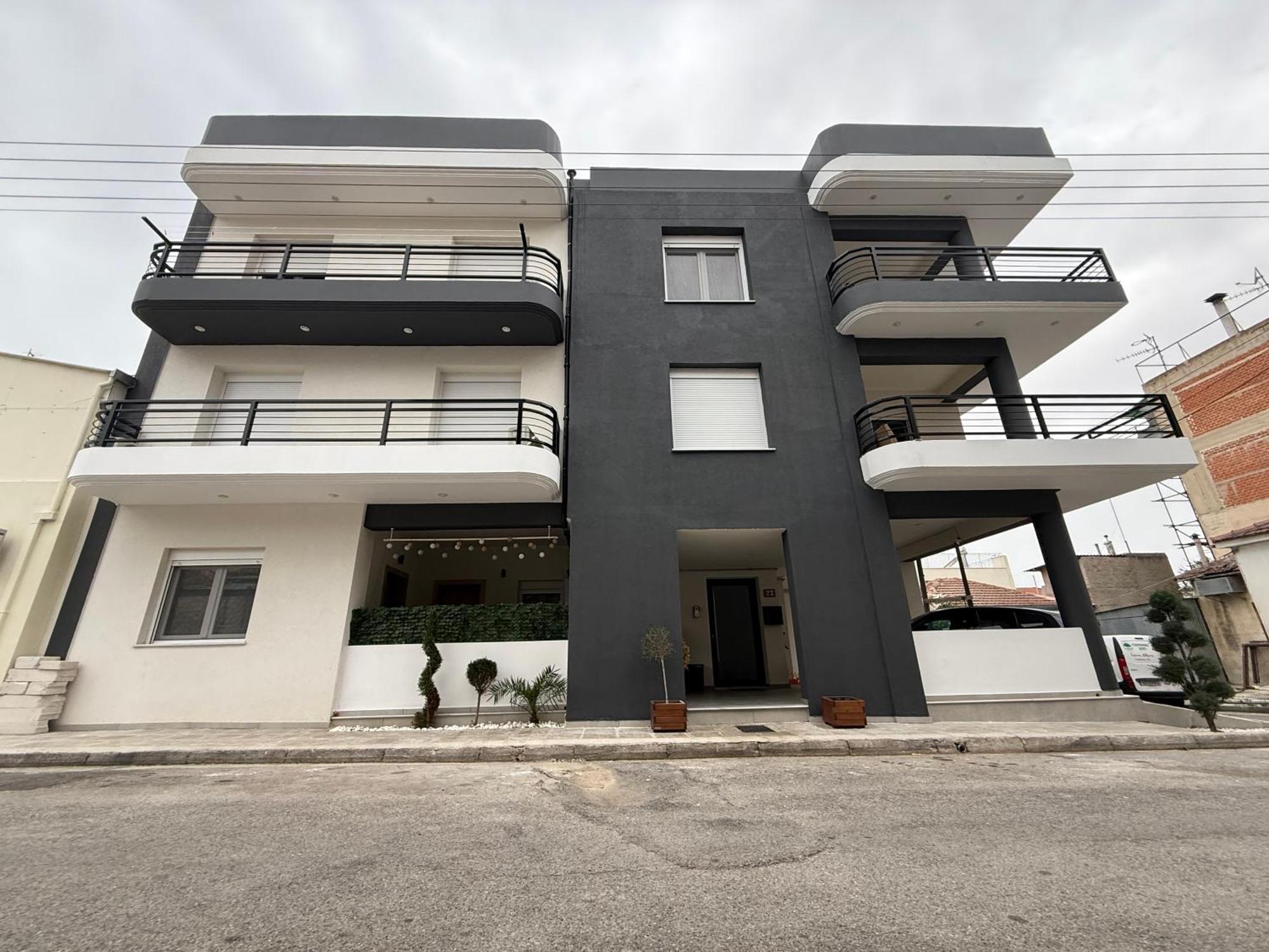 Апартаменты Modern Family Retreat Волос Экстерьер фото